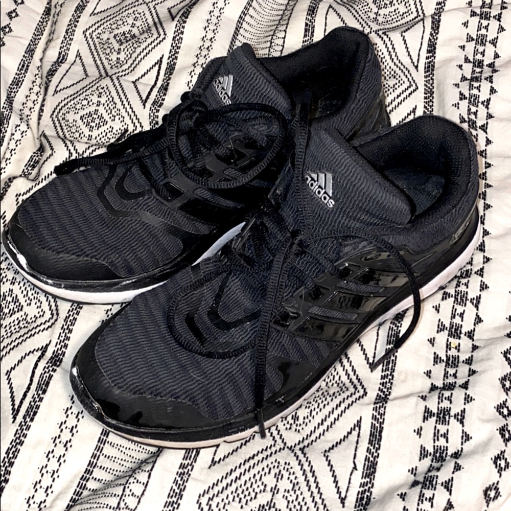Adidas Sneakers